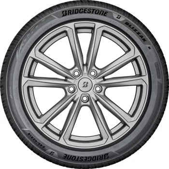 Bridgestone Blizzak 6 215/40 R18  89V XL