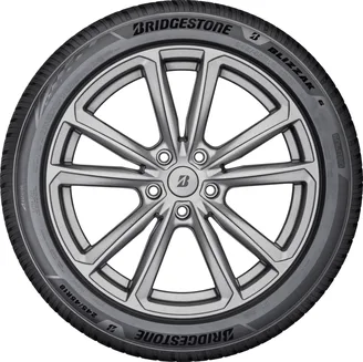 Bridgestone Blizzak 6 215/55 R16  97H XL
